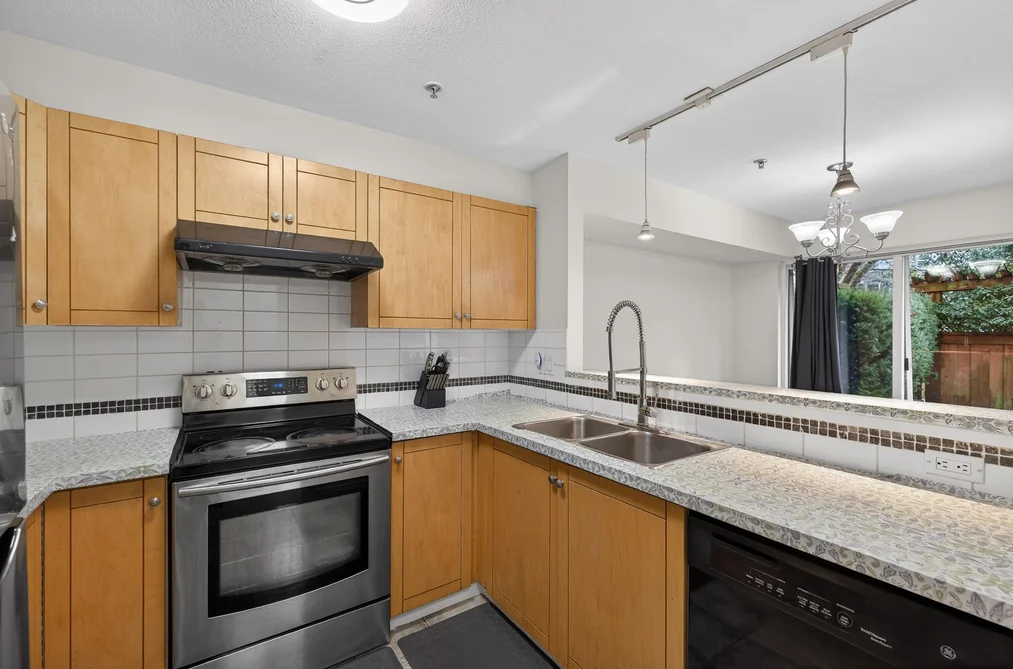 18 7128 STRIDE AVENUE, Burnaby BC V3N 1T5, Burnaby BC — Residential for Sale - Photo 4