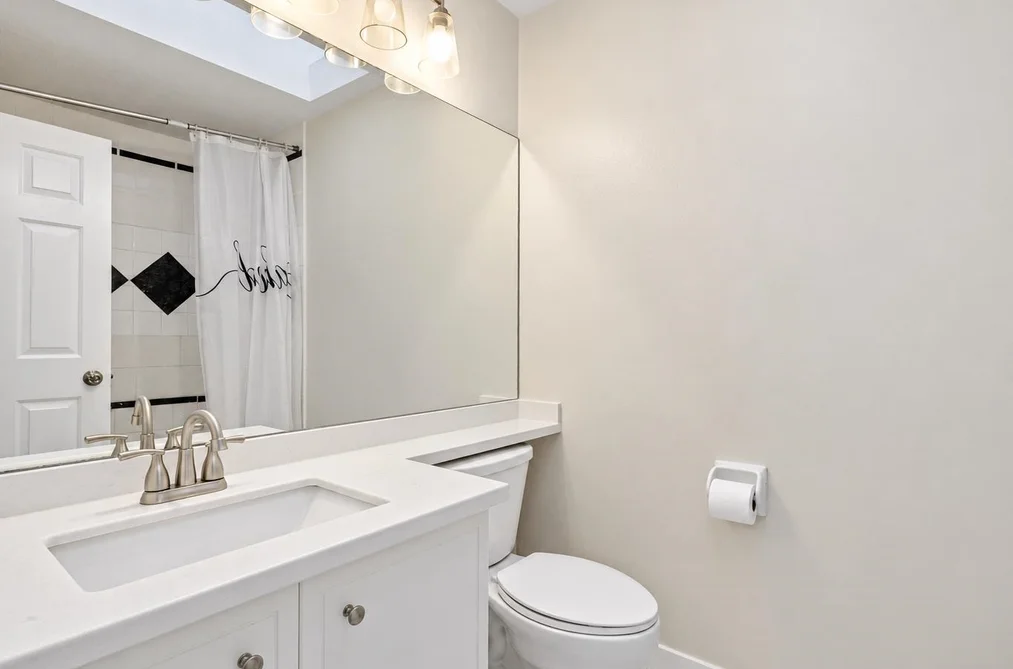 18-8257 121A Street, Surrey, BC - Townhouse for Sale - Photo 15 of 40 18-8257 121A Street, Surrey, BC - Townhouse for Sale - Photo 15 of 40
