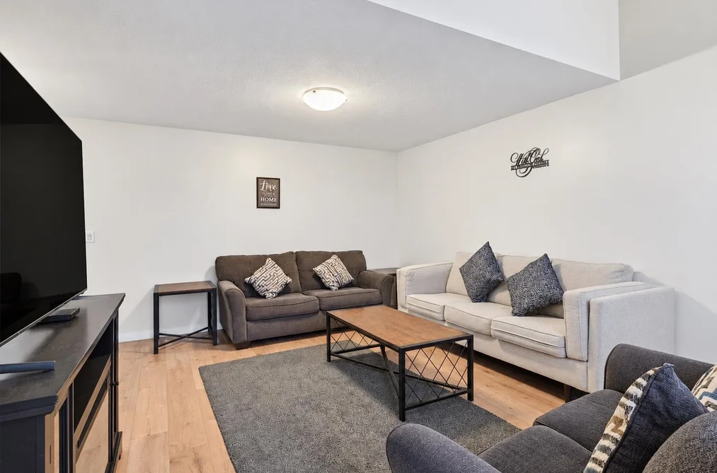 18-8257 121A Street, Surrey, BC - Townhouse for Sale - Photo 26 of 40 18-8257 121A Street, Surrey, BC - Townhouse for Sale - Photo 26 of 40