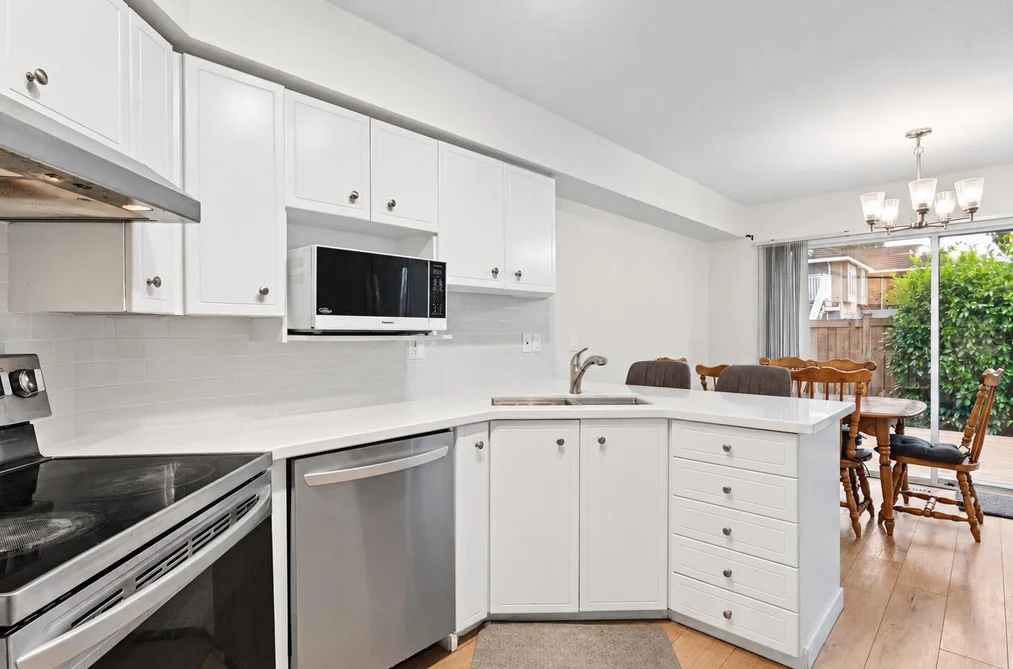 18-8257 121A Street, Surrey, BC - Townhouse for Sale - Photo 27 of 40 18-8257 121A Street, Surrey, BC - Townhouse for Sale - Photo 27 of 40
