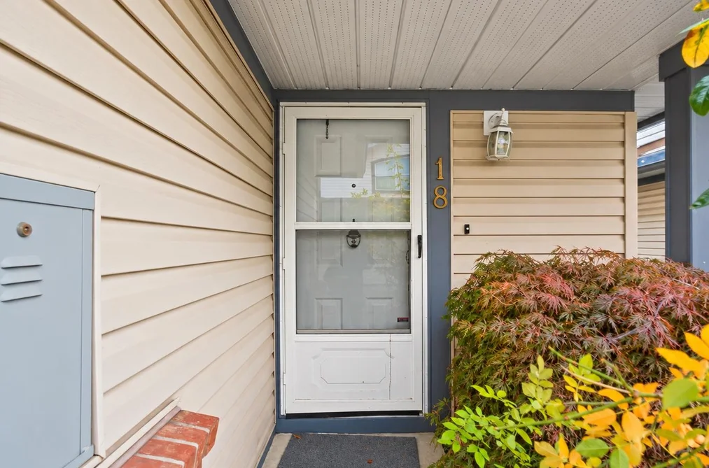 18-8257 121A Street, Surrey, BC - Townhouse for Sale - Photo 39 of 40 18-8257 121A Street, Surrey, BC - Townhouse for Sale - Photo 39 of 40