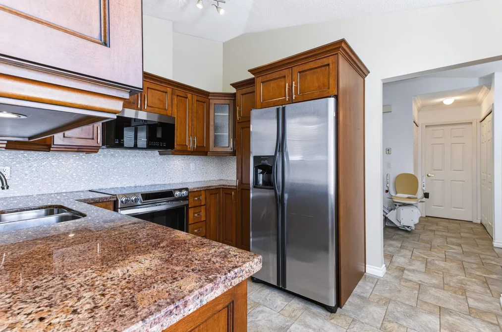 18-9208 208 Street, Langley, BC - Townhouse for Sale - Photo 11 of 39 18-9208 208 Street, Langley, BC - Townhouse for Sale - Photo 11 of 39