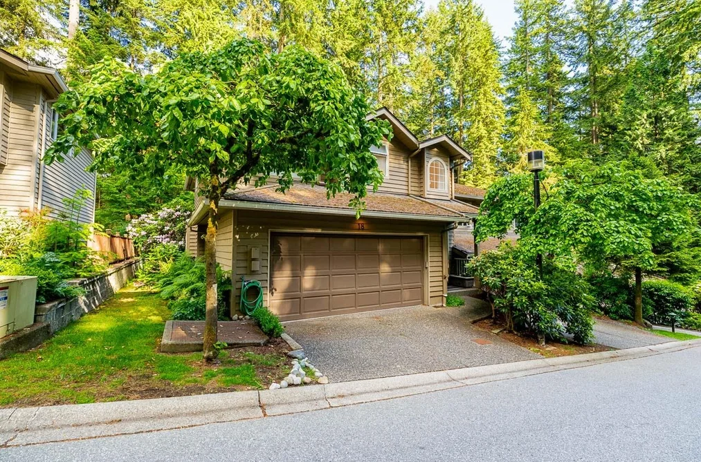 18 DEERWOOD PLACE, Port Moody BC V3H 4X7, Port Moody BC — Residential for Sale - Photo 2