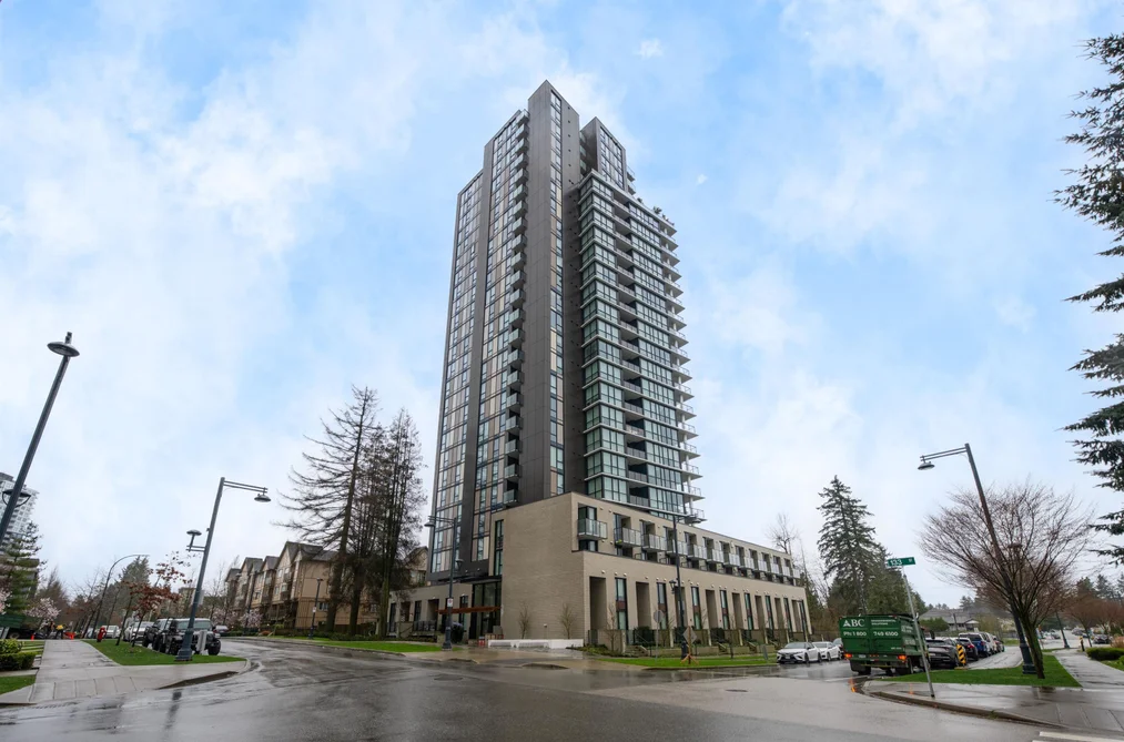 Condo for sale at 1801 10333 133 Street Surrey British Columbia - MLS: R3110737