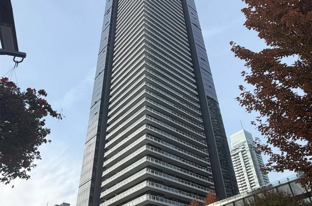 1955 Alpha Way Unit 1801, Burnaby, BC - MLS: R3173840