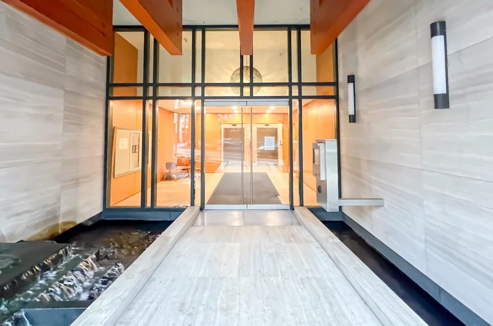 1801 2411 HEATHER STREET, Vancouver BC V5Z 0B7, Vancouver BC — Residential for Sale - Photo 3