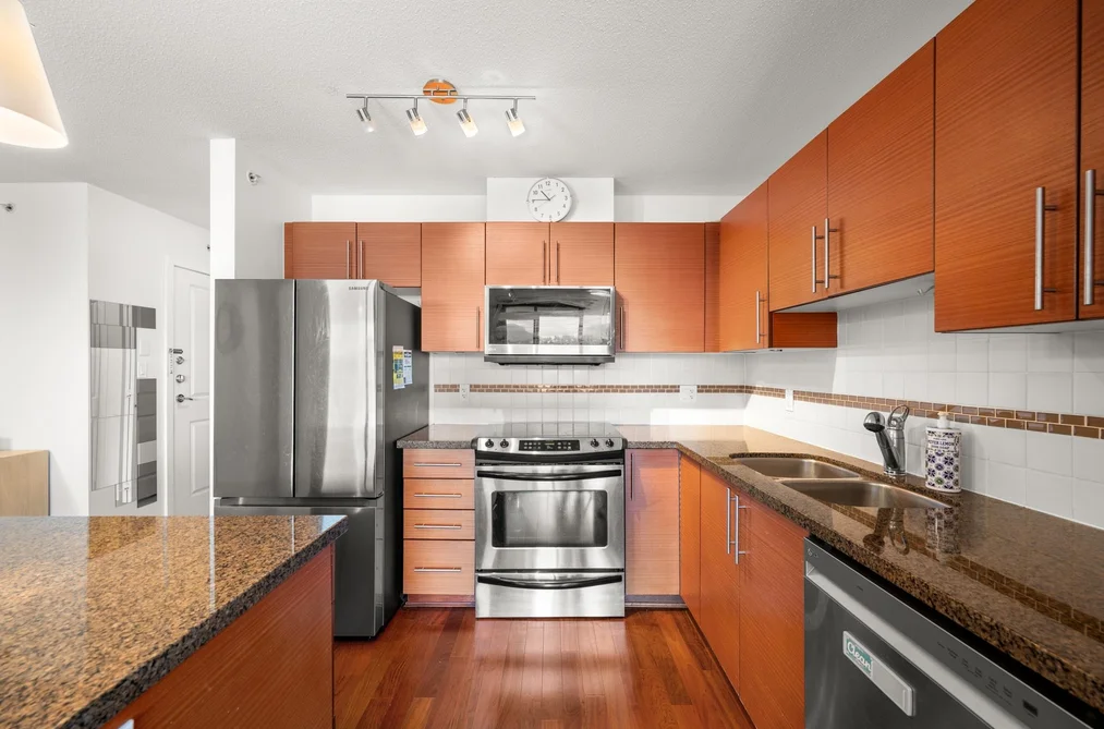 1801 5611 GORING STREET, Burnaby BC V5B 0A3, Burnaby BC — Residential for Sale — Photo 9 of 33
