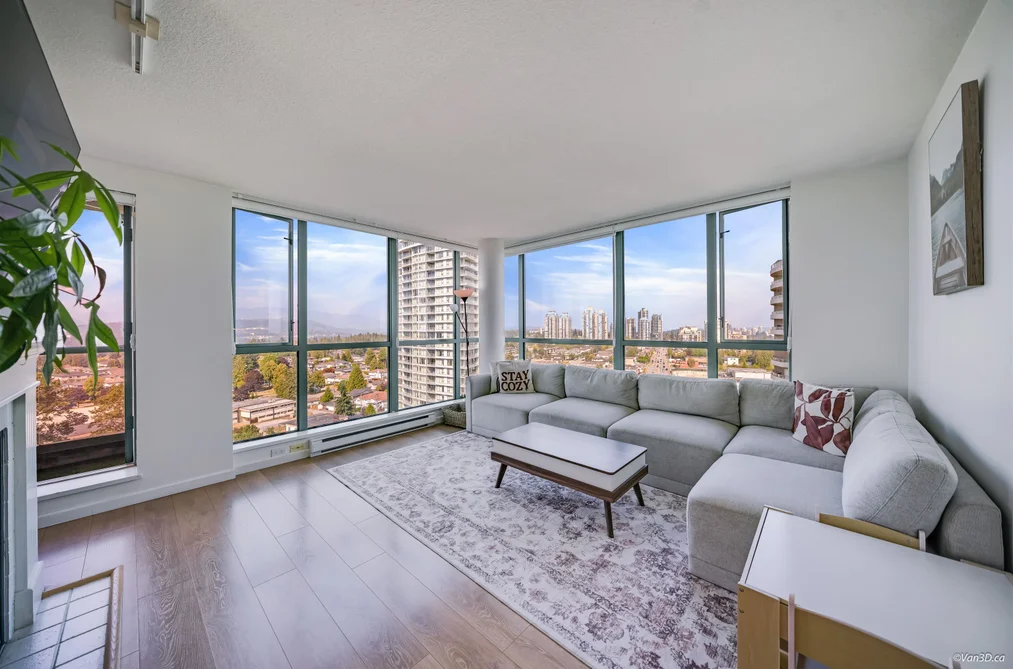 Condo for sale at 1801 6611 Southoaks Crescent Crescent Burnaby British Columbia - MLS: R3149560