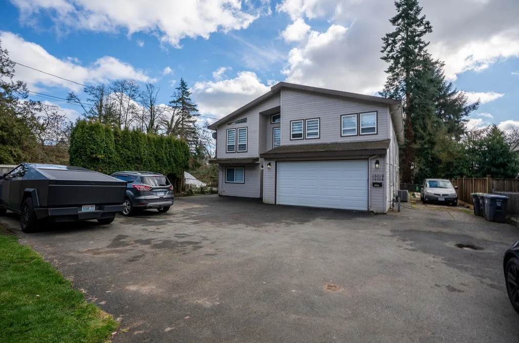 House for sale at 18018 60 Avenue Surrey British Columbia - MLS: R3113005