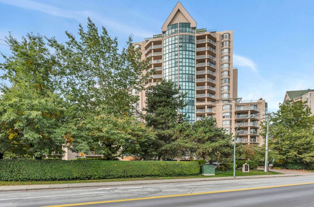 Condo for sale at 1802 1190 Pipeline Road Coquitlam British Columbia - MLS: R3147357