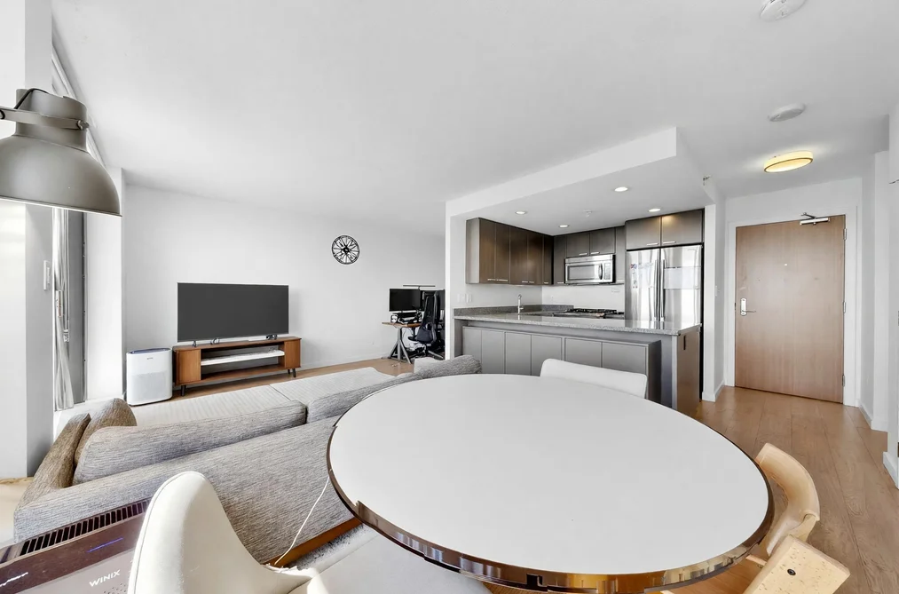 Condo for sale at 1802 2232 Douglas Road Burnaby British Columbia - MLS: R3143760