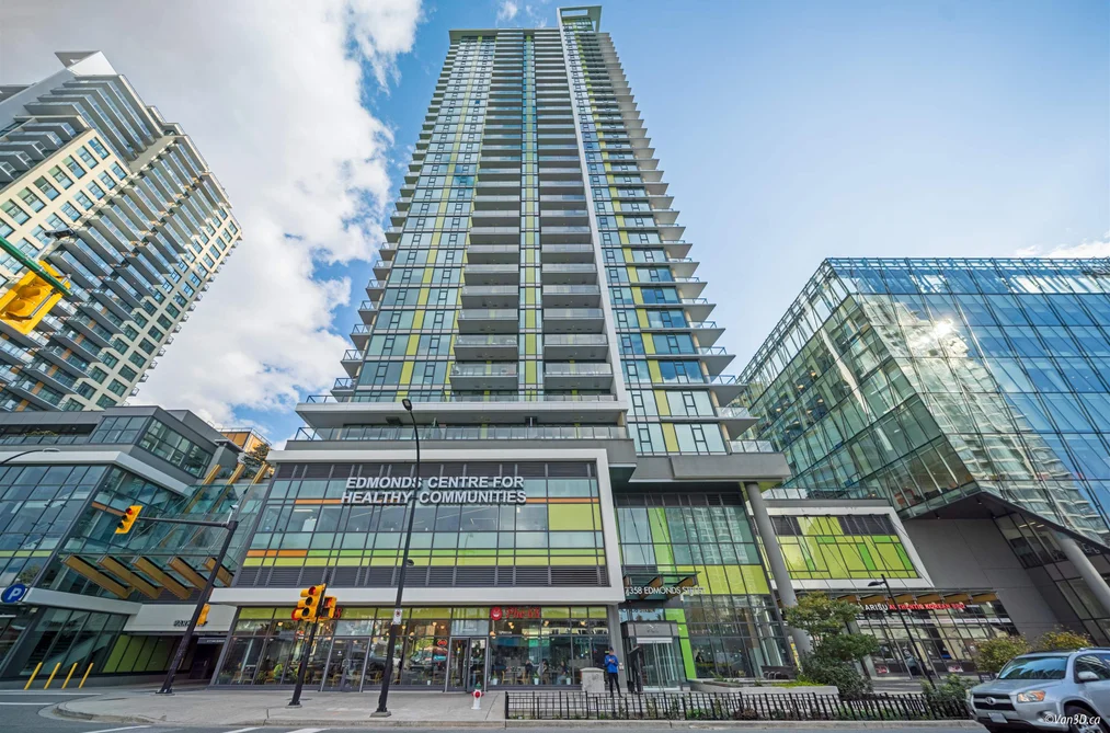 1802-7358 Edmonds Street, Burnaby, BC - Condo for Sale - Photo 21 of 34 1802-7358 Edmonds Street, Burnaby, BC - Condo for Sale - Photo 21 of 34
