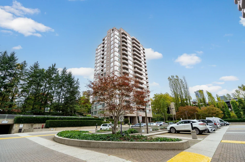 9633 Manchester Dr Unit 1802, Burnaby, BC - MLS: R3175822
