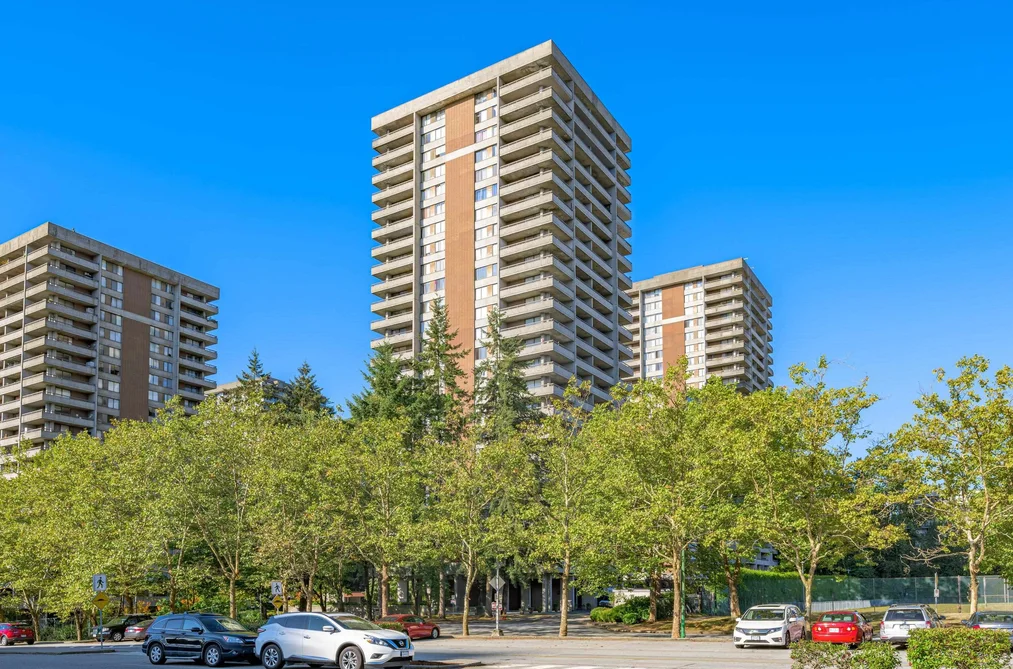 Condo for sale at 1803 3755 Bartlett Court Burnaby British Columbia - MLS: R3163436