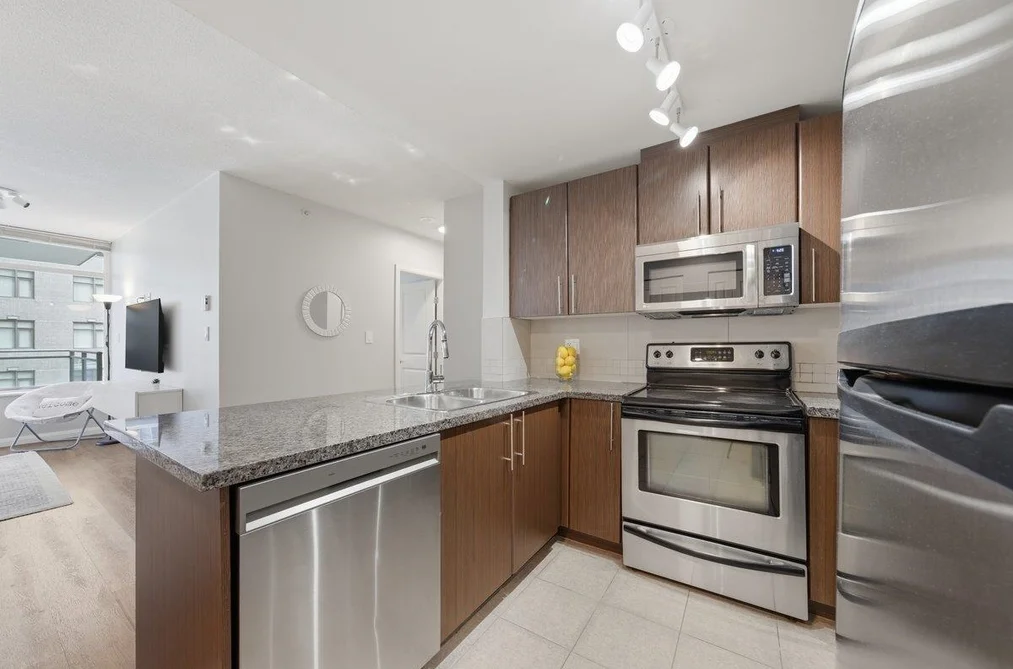 1803 898 CARNARVON STREET, New Westminster BC V3M 0C3, New Westminster BC — Residential for Sale - Photo 2