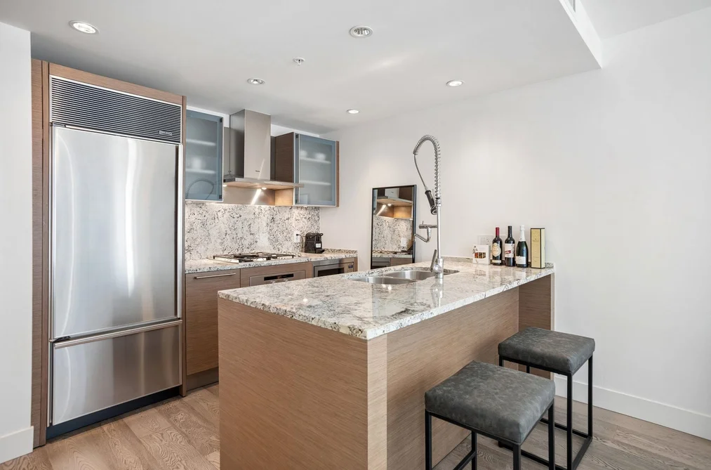 Condo for sale at 1804 1111 Alberni Street Vancouver British Columbia - MLS: R3148931