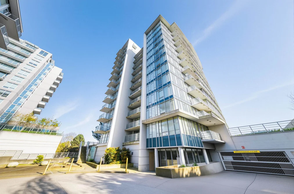Condo for sale at 1804 8288 Lansdowne Road Richmond British Columbia - MLS: R3116001