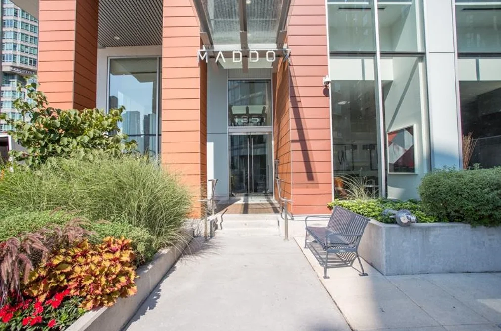 Condo for sale at 1805 1351 Continental Street Vancouver British Columbia - MLS: R3120619