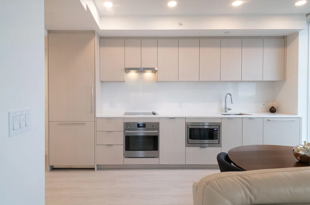 1805 13675 107A AVENUE, Surrey BC V3T 0X2, Surrey BC — Residential for Sale - Photo 2