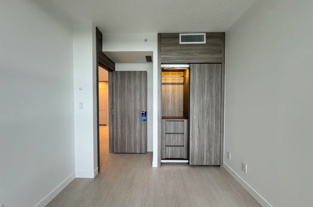 1805 13778 100 AVENUE, Surrey BC V3T 0V3, Surrey BC — Residential for Sale — Photo 10 of 13