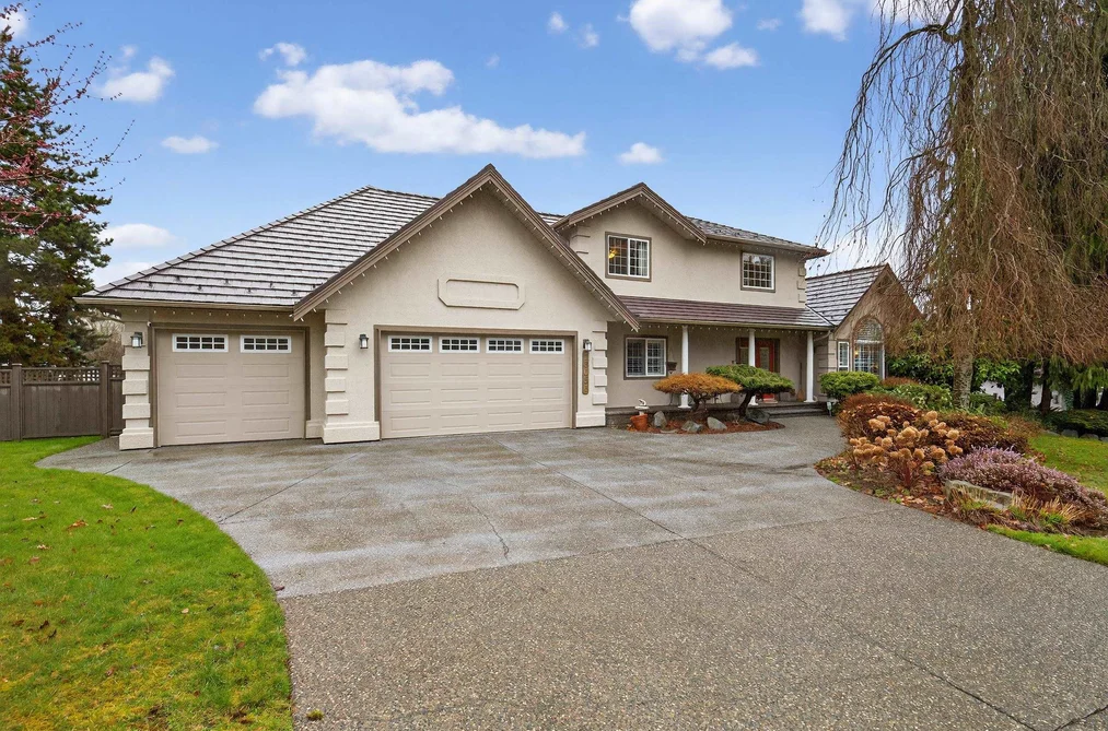 House for sale at 18055 98 Avenue Surrey British Columbia - MLS: R3103346