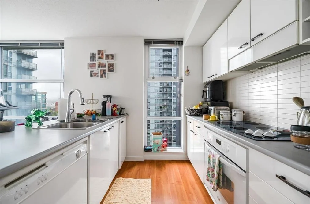1806 111 W GEORGIA STREET, Vancouver BC V6B 1T8, Vancouver BC — Residential for Sale - Photo 4