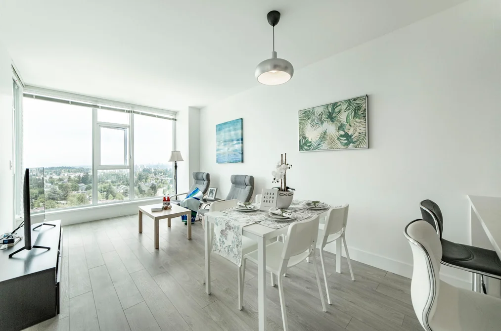 Condo for sale at 1806 7388 Kingsway Burnaby British Columbia - MLS: R3135162