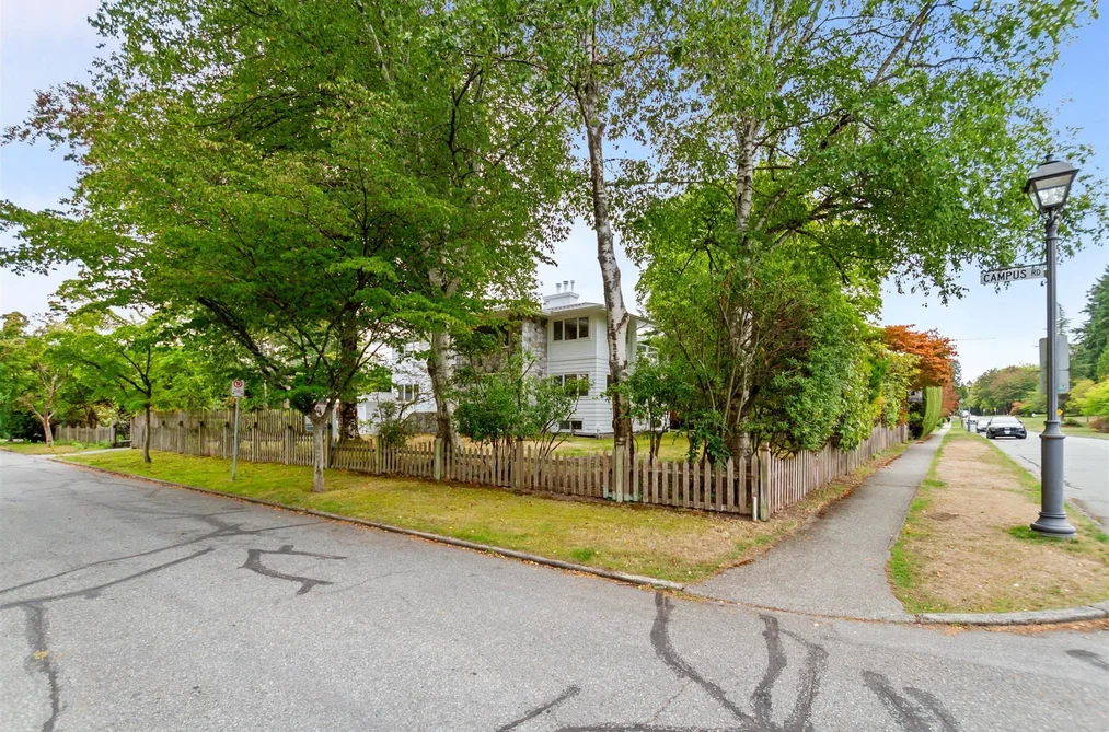 1806 Western Parkway, Vancouver, BC - MLS: R3162640 - Photo 26 1806 Western Parkway, Vancouver, BC - MLS: R3162640 - Photo 26