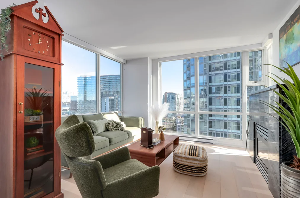 1807 1077 MARINASIDE CRESCENT, Vancouver BC V6Z 2Z5, Vancouver BC — Residential for Sale - Photo 3