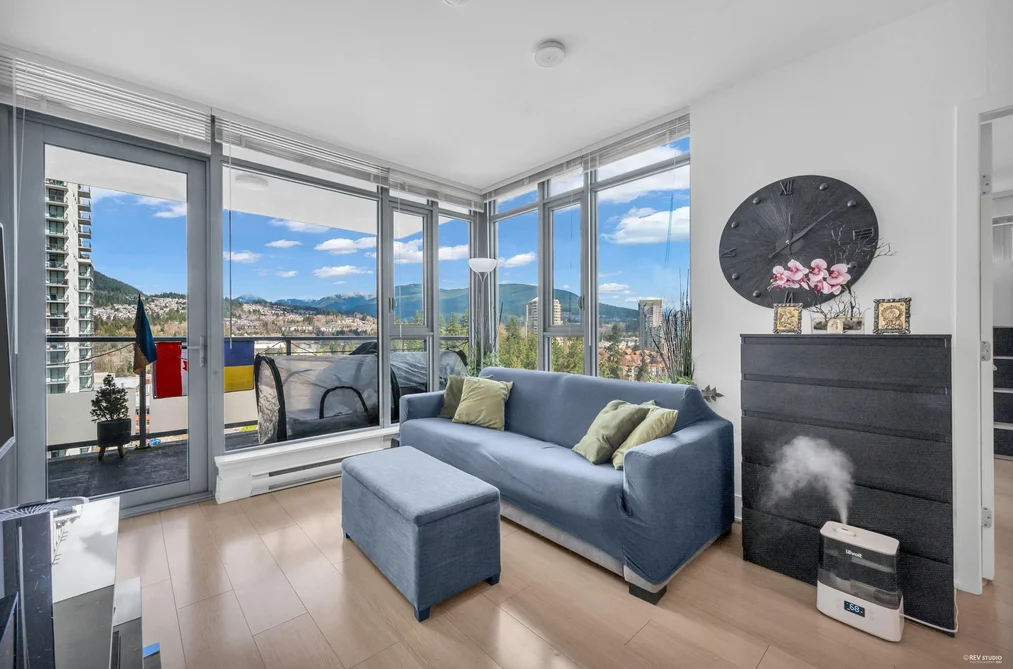 Condo for sale at 1807 1188 Pinetree Way Coquitlam British Columbia - MLS: R3080940