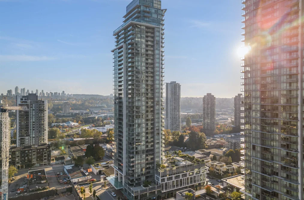 Condo for sale at 1808 2085 Skyline Court Burnaby British Columbia - MLS: R3066713