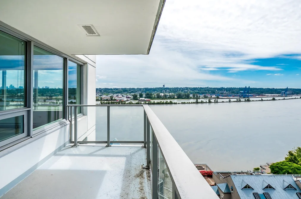 1811 988 QUAYSIDE DRIVE, New Westminster BC V3M 0L5, New Westminster BC — Residential for Sale - Photo 2