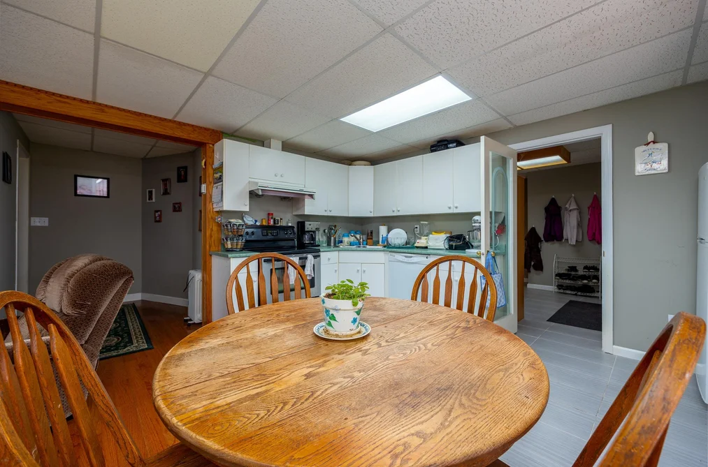 18139 Claytonwood Crescent, Surrey, BC - House for Sale - Photo 23 of 27 18139 Claytonwood Crescent, Surrey, BC - House for Sale - Photo 23 of 27