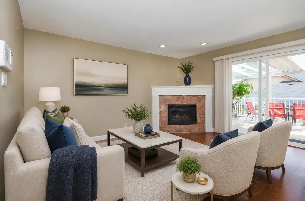 18139 Claytonwood Crescent, Surrey, BC - House for Sale - Photo 6 of 27 18139 Claytonwood Crescent, Surrey, BC - House for Sale - Photo 6 of 27