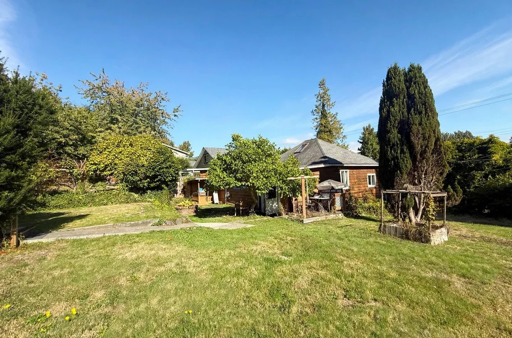 1815 Barnet Hwy, Port Moody, BC - MLS: R3172405