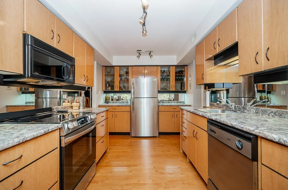 1819 GOLETA DRIVE, Burnaby BC V5A 1P6, Burnaby BC — Residential for Sale — Photo 18 of 40