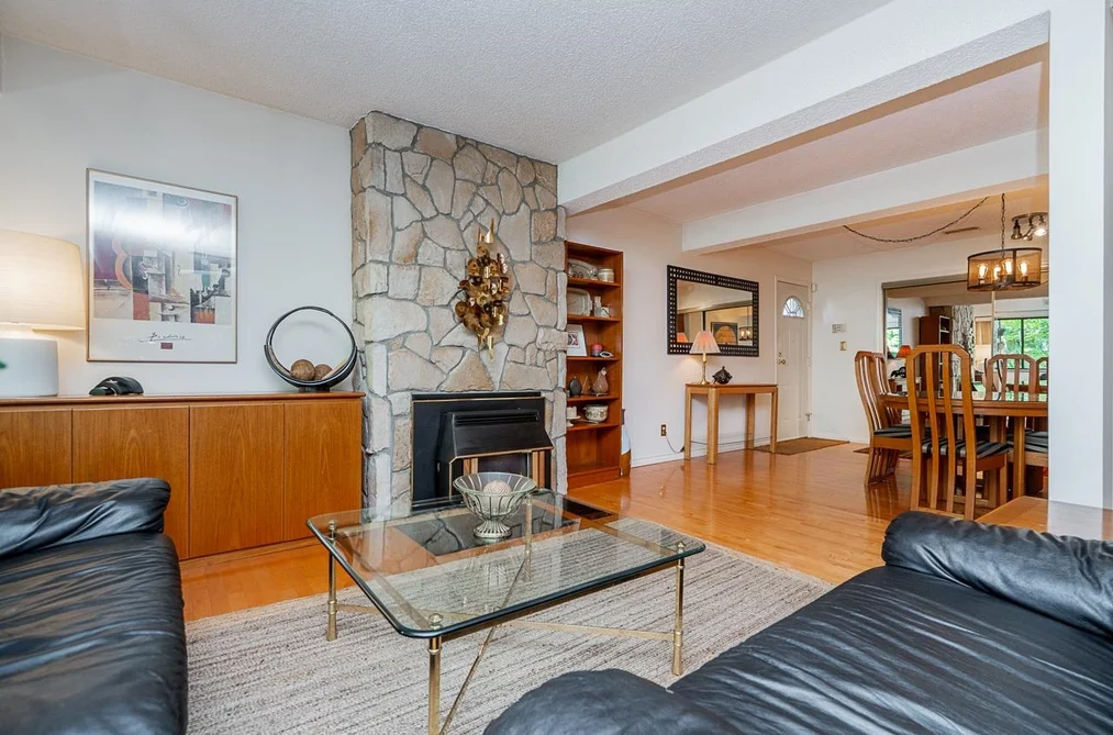 1819 GOLETA DRIVE, Burnaby BC V5A 1P6, Burnaby BC — Residential for Sale — Photo 4 of 40