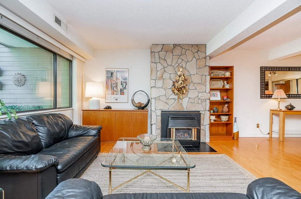 1819 GOLETA DRIVE, Burnaby BC V5A 1P6, Burnaby BC — Residential for Sale — Photo 6 of 40