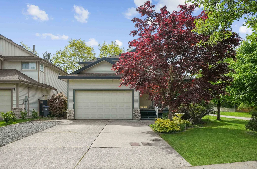 18202 69 AVENUE, Surrey BC V3S 9H4, Surrey BC — Residential for Sale - Photo 2