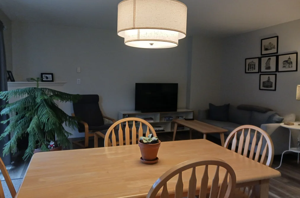 1821 E WILLOW CRESCENT, Squamish BC V8B 0L9, Squamish BC — Residential for Sale — Photo 11 of 25