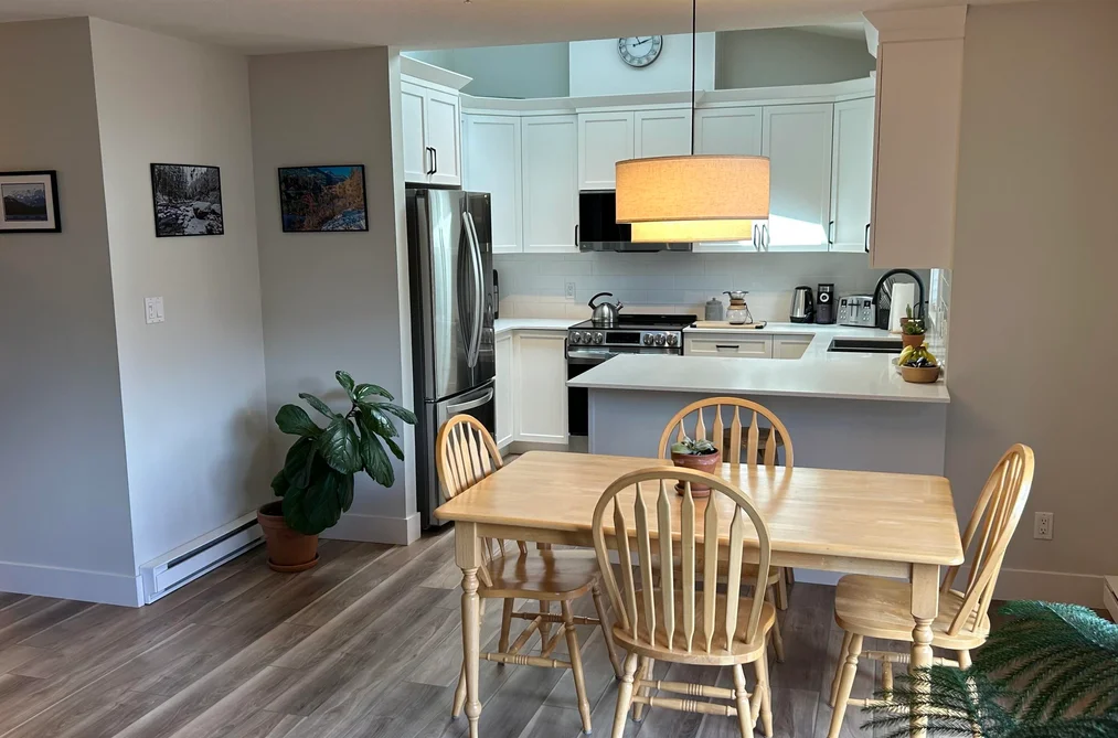 1821 E WILLOW CRESCENT, Squamish BC V8B 0L9, Squamish BC — Residential for Sale — Photo 6 of 25