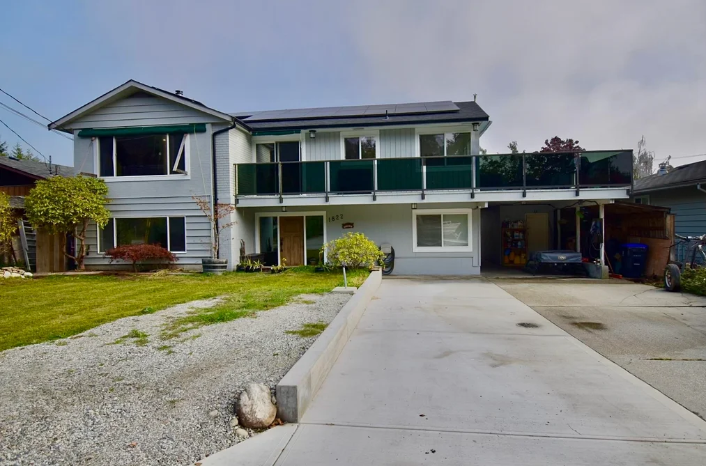 1822 Hall Rd, Sechelt, BC - MLS: R3174161