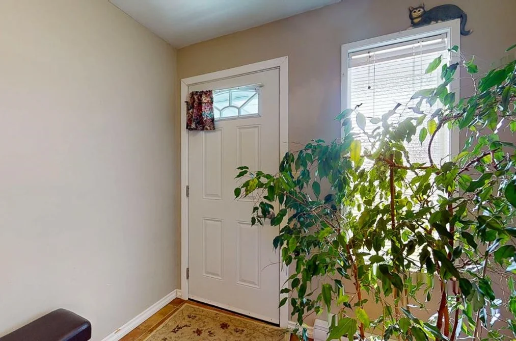 1823 HALL ROAD, Sechelt BC V7Z 0A9, Sechelt BC — Residential for Sale - Photo 7