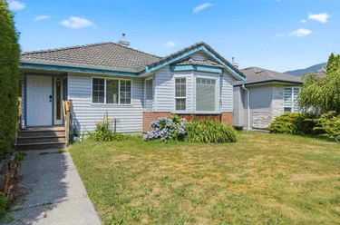 1827 Mamquam Rd, Squamish, BC - MLS: R3147946
