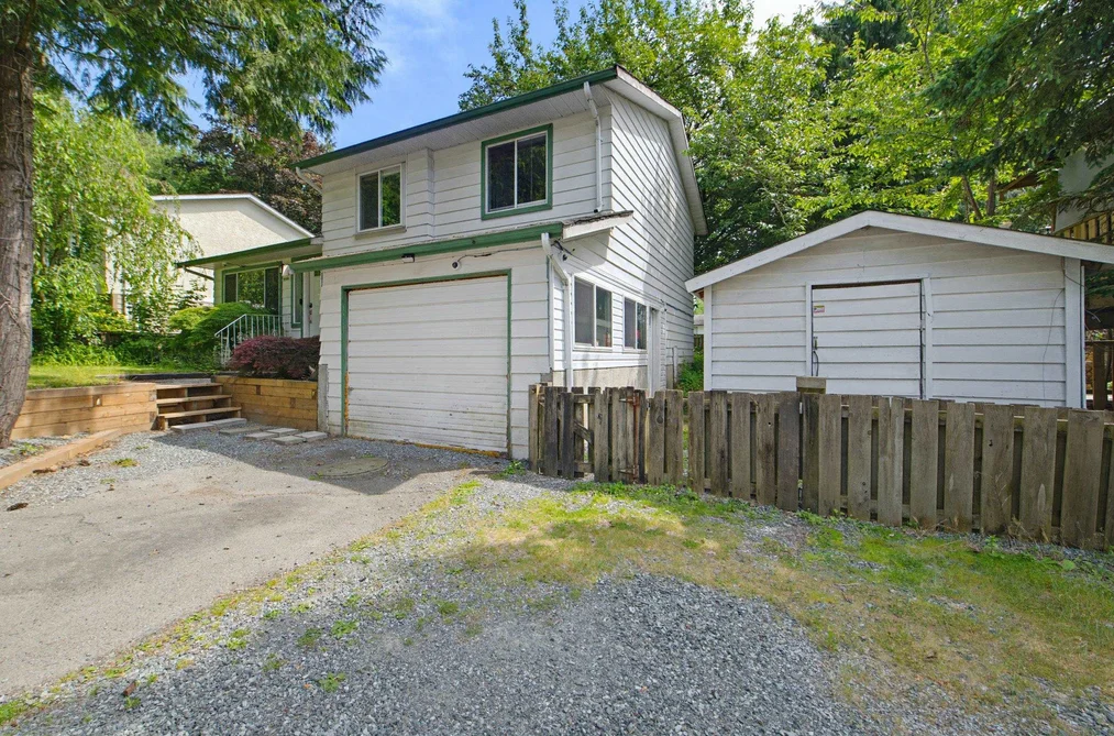 18298 63A AVENUE, Surrey BC V3S 8A8, Surrey BC — Residential for Sale - Photo 2