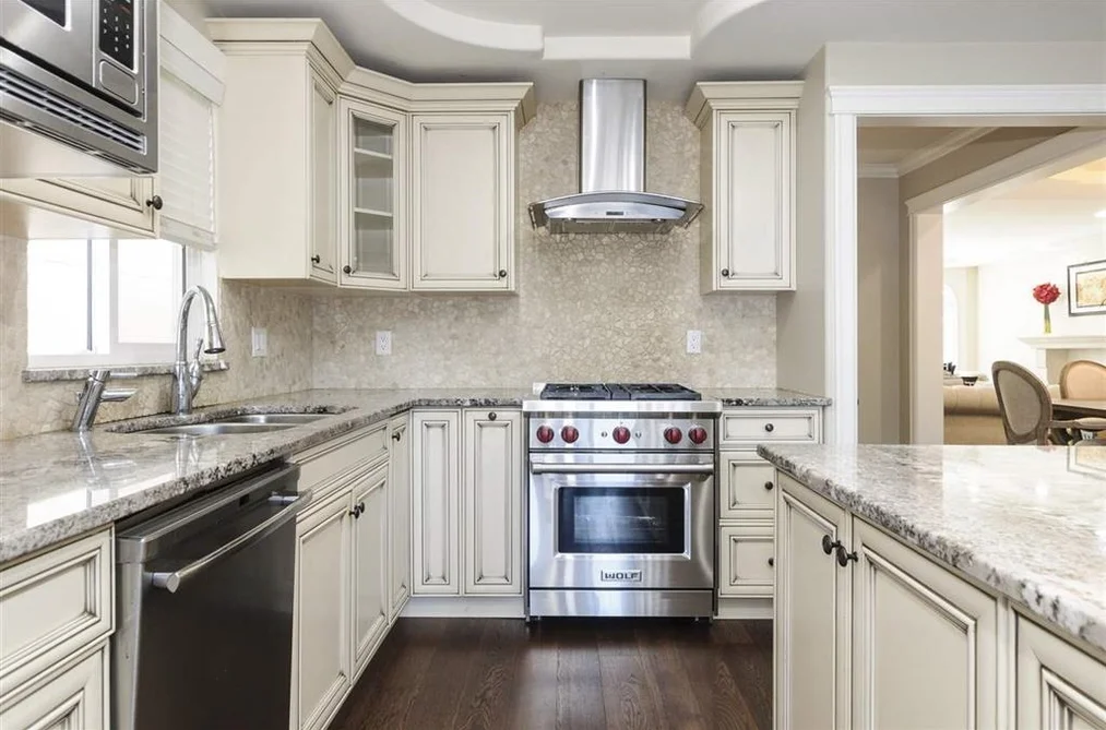 183 N HOWARD AVENUE, Burnaby BC V5B 1J6, Burnaby BC — Residential for Sale - Photo 5
