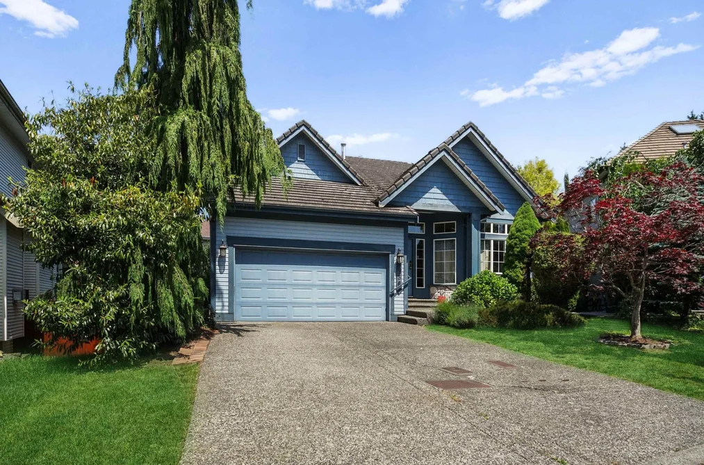 House for sale at 18361 66 Avenue Surrey British Columbia - MLS: R3129271