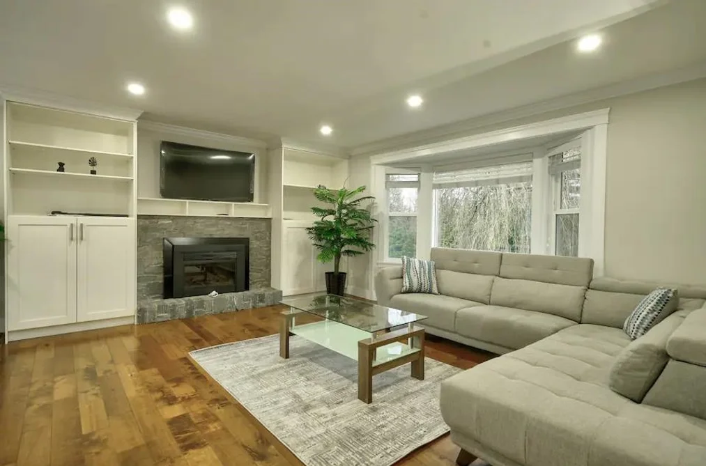 18369 21A AVENUE, Surrey BC V3Z 9W2, Surrey BC — Residential for Sale - Photo 2