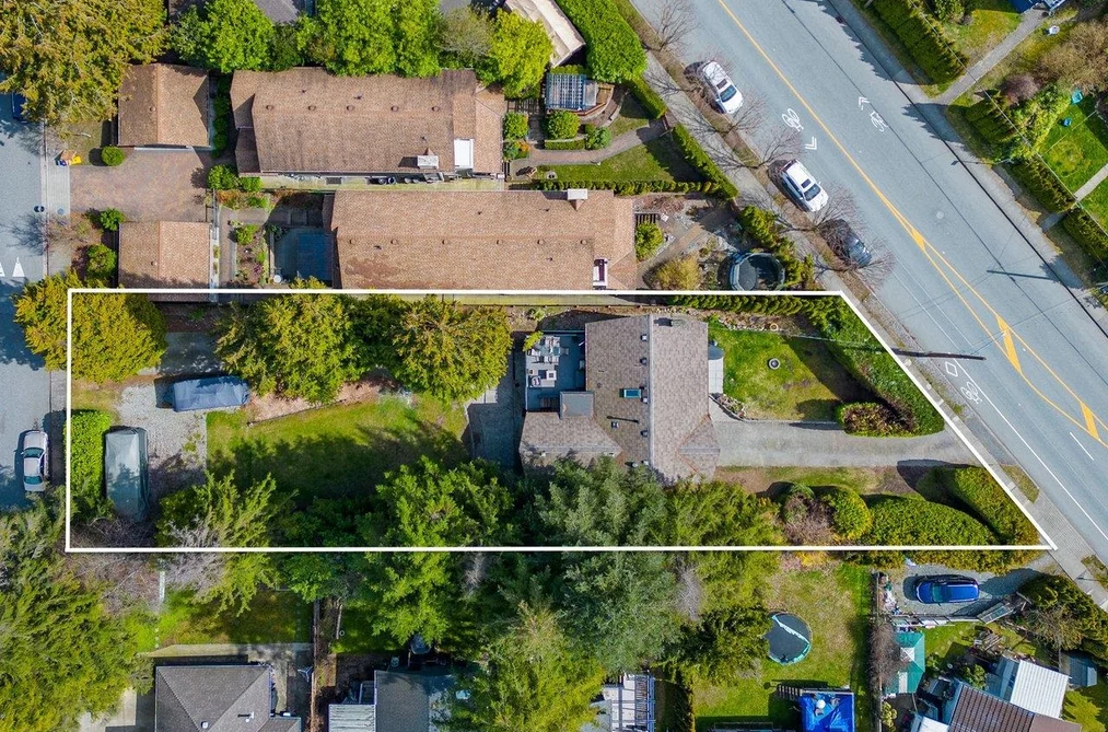 1837 LARSON ROAD, North Vancouver BC V7M 2Z7, North Vancouver BC — Residential for Sale - Photo 2