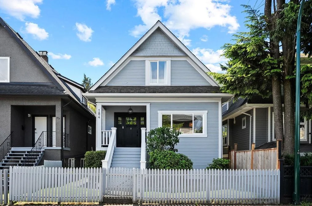 House for sale at 184 E 22nd Avenue Vancouver British Columbia - MLS: R3136251